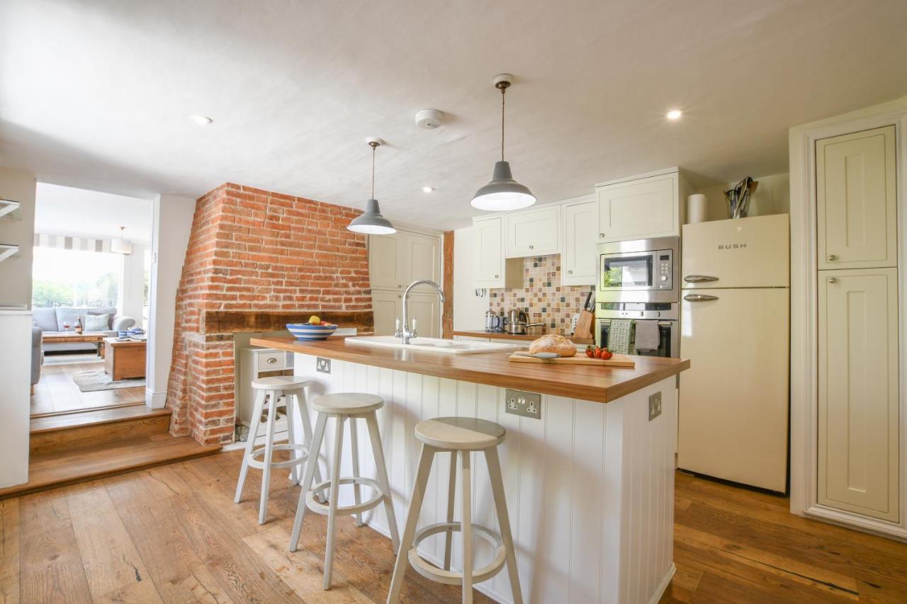 فيلا Beresford House وودبريدج المظهر الخارجي الصورة